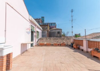 Terrazza - Casa indipendente Via Vastea
 
24/26, Acireale - foto 12