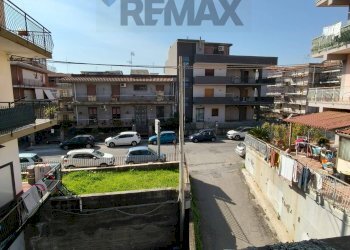 Edificio all\'aperto - Three-room apartment Via Aldo Moro
 
8, Aci Catena - photo 14
