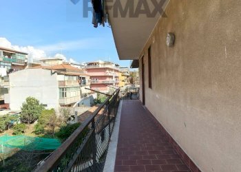 Balcone - Three-room apartment Via Aldo Moro
 
8, Aci Catena - photo 15