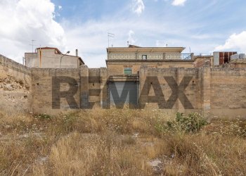 Edificio all\'aperto - Commercial Premises Via Domenico Tempio
 
snc, Grammichele - photo 8