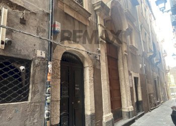 Edificio all\'aperto - Trilocale Via  Bonajuto
 
5, Catania - foto 11