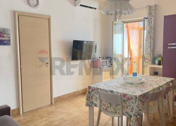 Sala da pranzo - Appartamento Via Alcantara
 
10, Catania - foto 16
