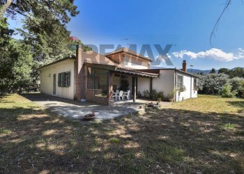 Casa all\'aperto - Villa Via Montelaguardia
 
15, Randazzo - photo 1