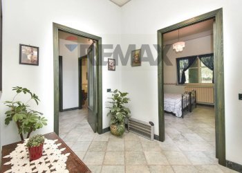Hall / corridoio - Villa Via Montelaguardia
 
15, Randazzo - photo 14