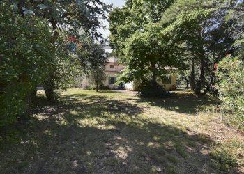 Giardino - Villa Via Montelaguardia
 
15, Randazzo - photo 46