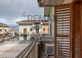 Balcone - Four-room apartment Via Mercadante
 
1, Lentini - photo 1