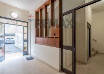 Ricezione / Lobby - Four-room apartment Via Mercadante
 
1, Lentini - photo 3