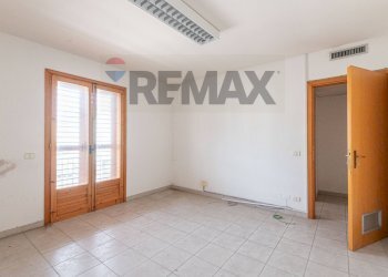 Stanza vuota - Four-room apartment Via Mercadante
 
1, Lentini - photo 17