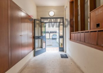 Ricezione / Lobby - Four-room apartment Via Mercadante
 
1, Lentini - photo 4