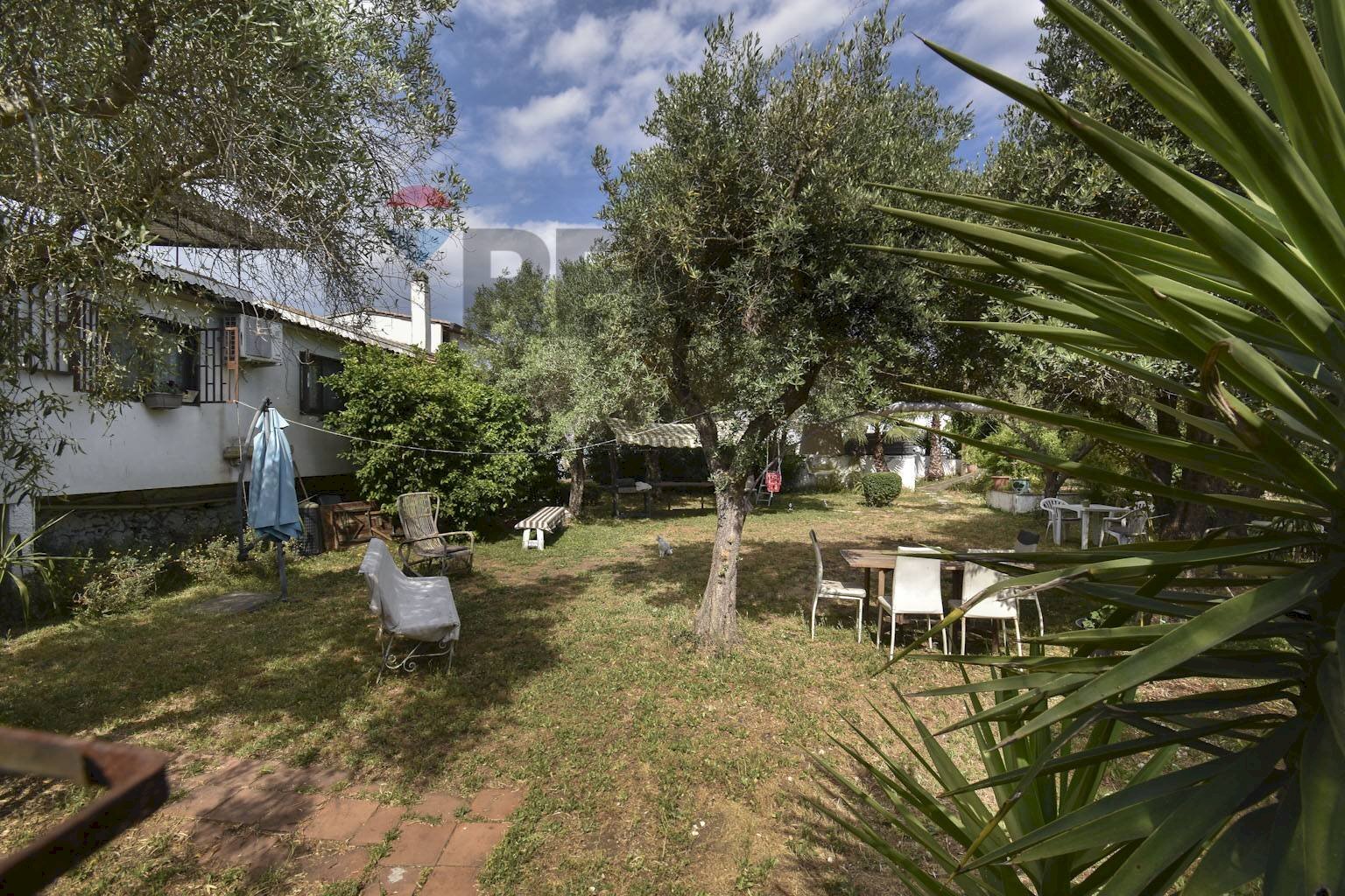 Giardino - Villa Via delle Gardenie
16, Valverde - photo 2