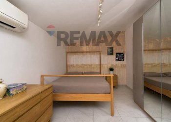 Camera / camera da letto - Villa Via delle Gardenie
 
16, Valverde - photo 28