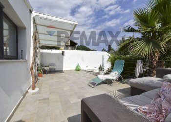 Terrazza - Villa Via delle Gardenie
 
16, Valverde - photo 30