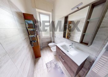 Bagno - One-room apartment via mazzini
22, Cernusco sul Naviglio - photo 16