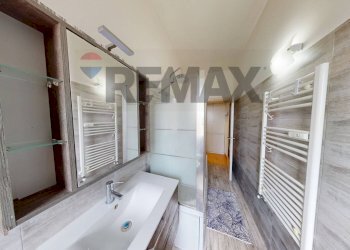 Bagno - One-room apartment via mazzini
22, Cernusco sul Naviglio - photo 17