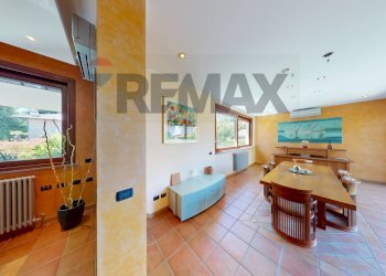 Sala da pranzo - Villa via Plutone
15, Cassina de' Pecchi - photo 6