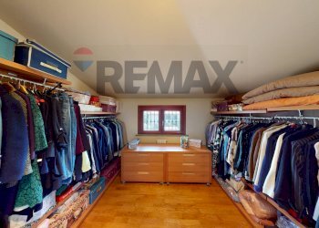 Cabina armadio - Villa via Plutone
15, Cassina de' Pecchi - photo 42