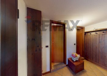 Hall / corridoio - Villa via Plutone
15, Cassina de' Pecchi - photo 51