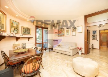 Sala da pranzo - Two-room apartment Via Gramsci
16, Cassina de' Pecchi - photo 4
