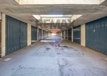Parcheggio - Two-room apartment Via Gramsci
16, Cassina de' Pecchi - photo 19