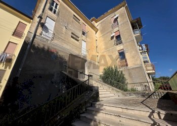 Edificio all\'aperto - Quadrilocale via piagge marine
 
225, Sezze - foto 1