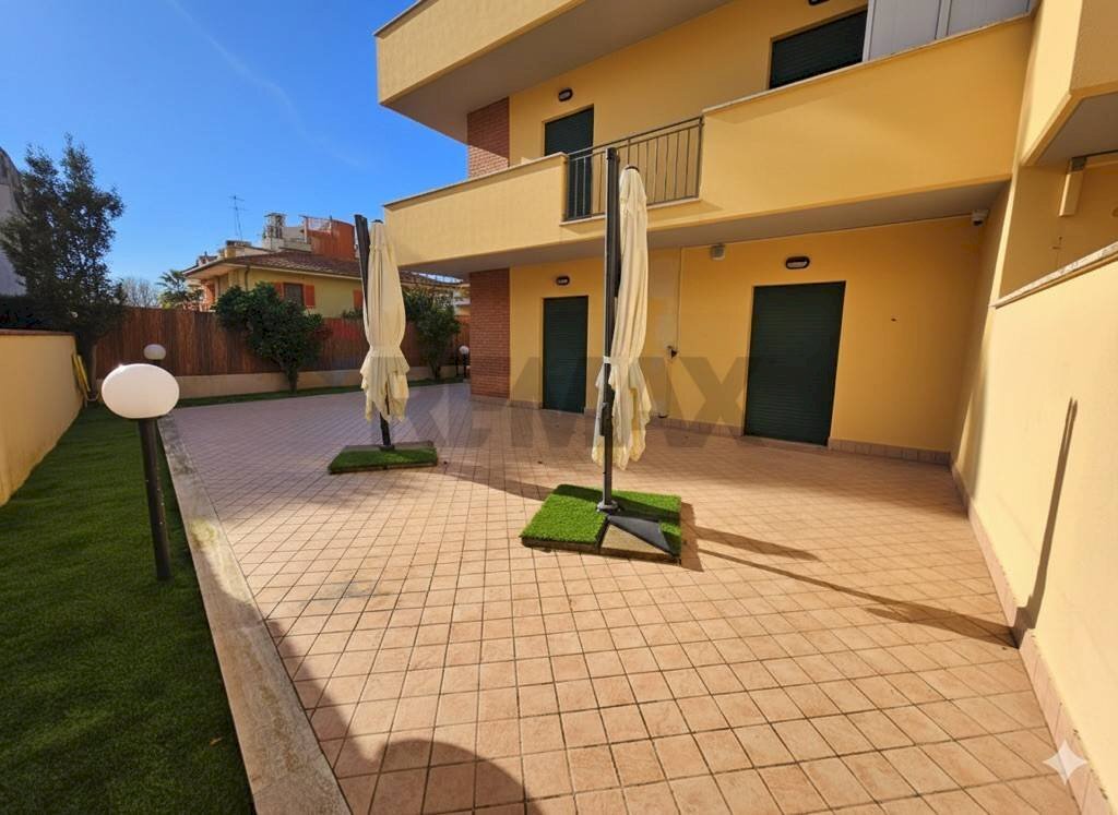 Terrazza - Trilocale via degli etruschi
7, Sabaudia - foto 3