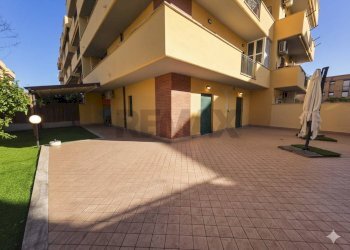 Edificio all\'aperto - Trilocale via degli etruschi
 
7, Sabaudia - foto 6