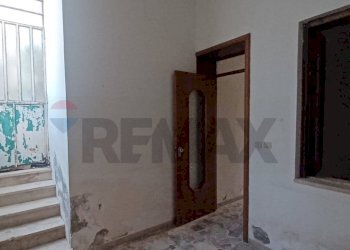 Scale - Bilocale via nuova
15, Falcone - foto 8