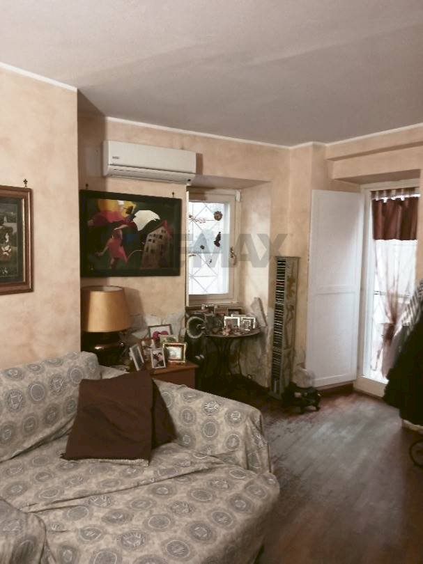 Soggiorno - Appartamento PIAZZA FONTANA VECCHIA
5, Terracina - foto 3