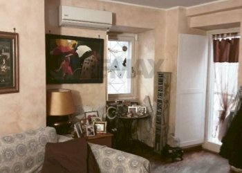 Soggiorno - Appartamento PIAZZA FONTANA VECCHIA
 
5, Terracina - foto 3