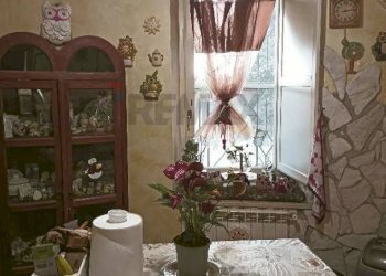 Sala da pranzo - Appartamento PIAZZA FONTANA VECCHIA
 
5, Terracina - foto 5