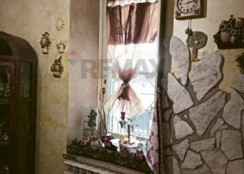 Dettagli - Appartamento PIAZZA FONTANA VECCHIA
 
5, Terracina - foto 6