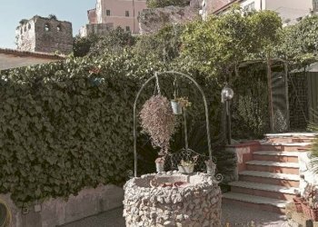Edificio all\'aperto - Appartamento PIAZZA FONTANA VECCHIA
 
5, Terracina - foto 12