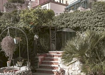 Giardino - Appartamento PIAZZA FONTANA VECCHIA
 
5, Terracina - foto 13