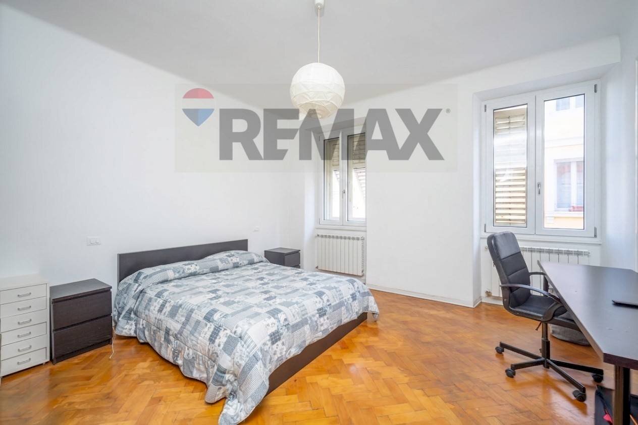Camera / camera da letto - Four-room apartment Via Della Madonnina
 
11, Trieste - photo 1