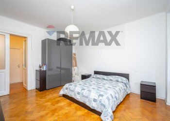 Camera / camera da letto - Four-room apartment Via Della Madonnina
 
11, Trieste - photo 4