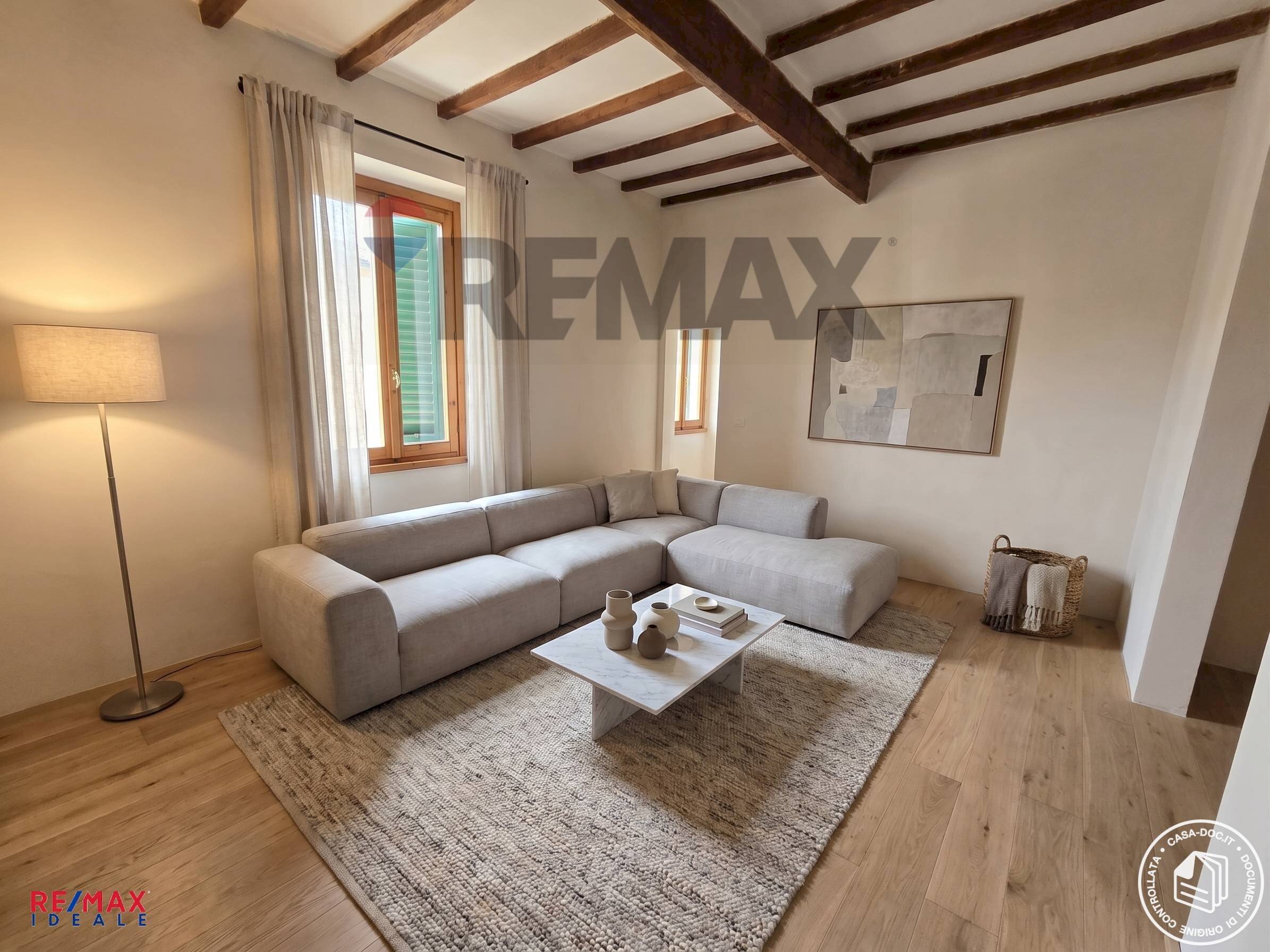 Soggiorno - Quadrilocale Via Magenta
 
21, Castelfranco Piandiscò - foto 3