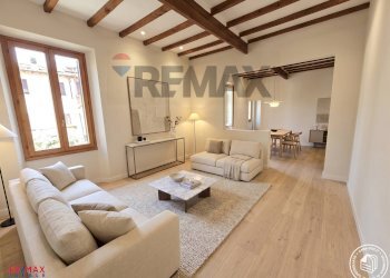 Soggiorno - Four-room apartment Via Magenta
 
21, Castelfranco Piandiscò - photo 1