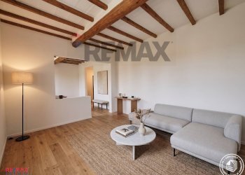 Soggiorno - Four-room apartment Via Magenta
 
21, Castelfranco Piandiscò - photo 4