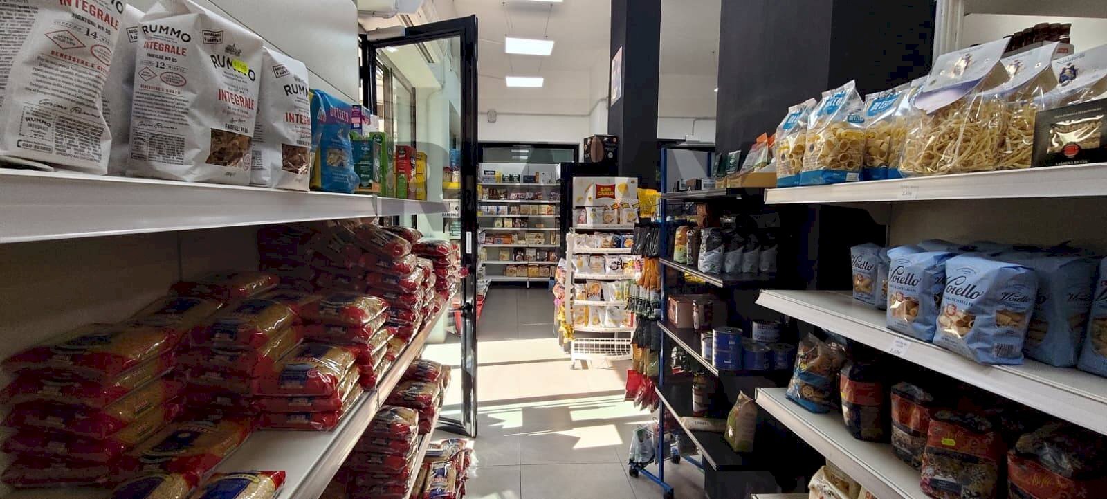 Dispensa di stoccaggio - Attività Commerciale Via Giuseppe torre
1, Pagani - foto 3