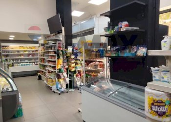 Dispensa di stoccaggio - Attività Commerciale Via Giuseppe torre
1, Pagani - foto 1