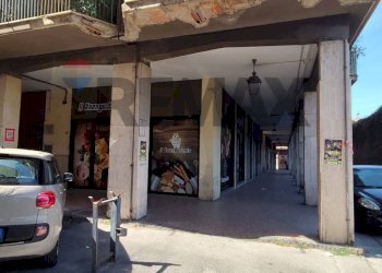 Edificio all\'aperto - Attività Commerciale Via Giuseppe torre
1, Pagani - foto 11