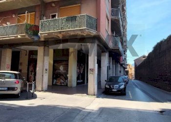 Edificio all\'aperto - Attività Commerciale Via Giuseppe torre
1, Pagani - foto 16
