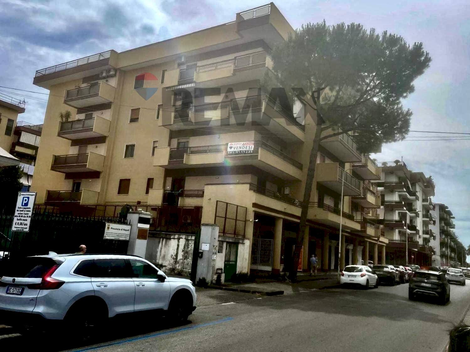 Edificio all\'aperto - Appartamento Via Leopardi
 
12, Frattamaggiore - foto 1