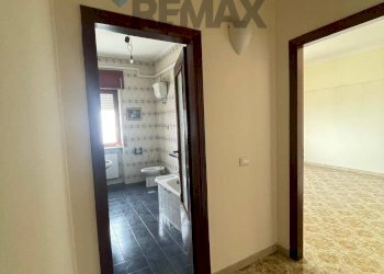 Hall / corridoio - Appartamento Via Leopardi
 
12, Frattamaggiore - foto 14