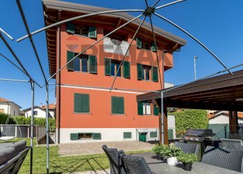 Casa all\'aperto - Casa semi indipendente VIA ACHILLE GRANDI
 
4, Cantù - foto 1