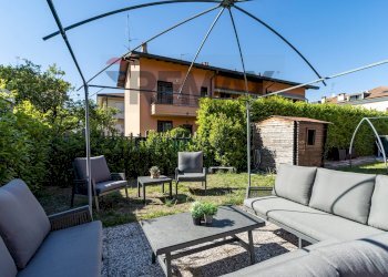 Terrazza - Casa semi indipendente VIA ACHILLE GRANDI
 
4, Cantù - foto 9