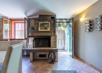 Sala da pranzo - Casa semi indipendente VIA ACHILLE GRANDI
 
4, Cantù - foto 19