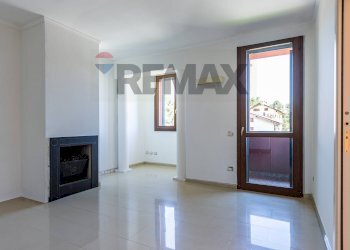 Stanza vuota - Casa semi indipendente VIA ACHILLE GRANDI
 
4, Cantù - foto 56