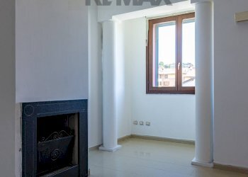 Stanza vuota - Casa semi indipendente VIA ACHILLE GRANDI
 
4, Cantù - foto 57