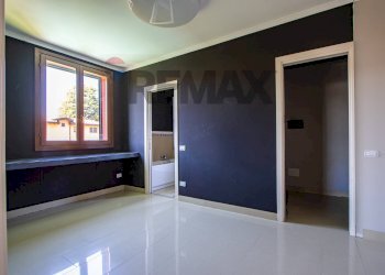 Stanza vuota - Casa semi indipendente VIA ACHILLE GRANDI
 
4, Cantù - foto 63
